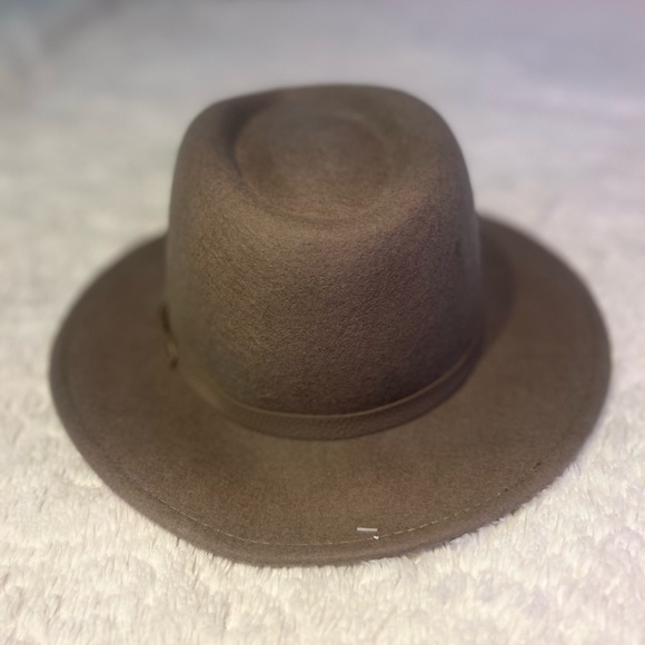 Christian Siriano New York straight Brim 100% wool women’s fedora Hat - Picture 2 of 8